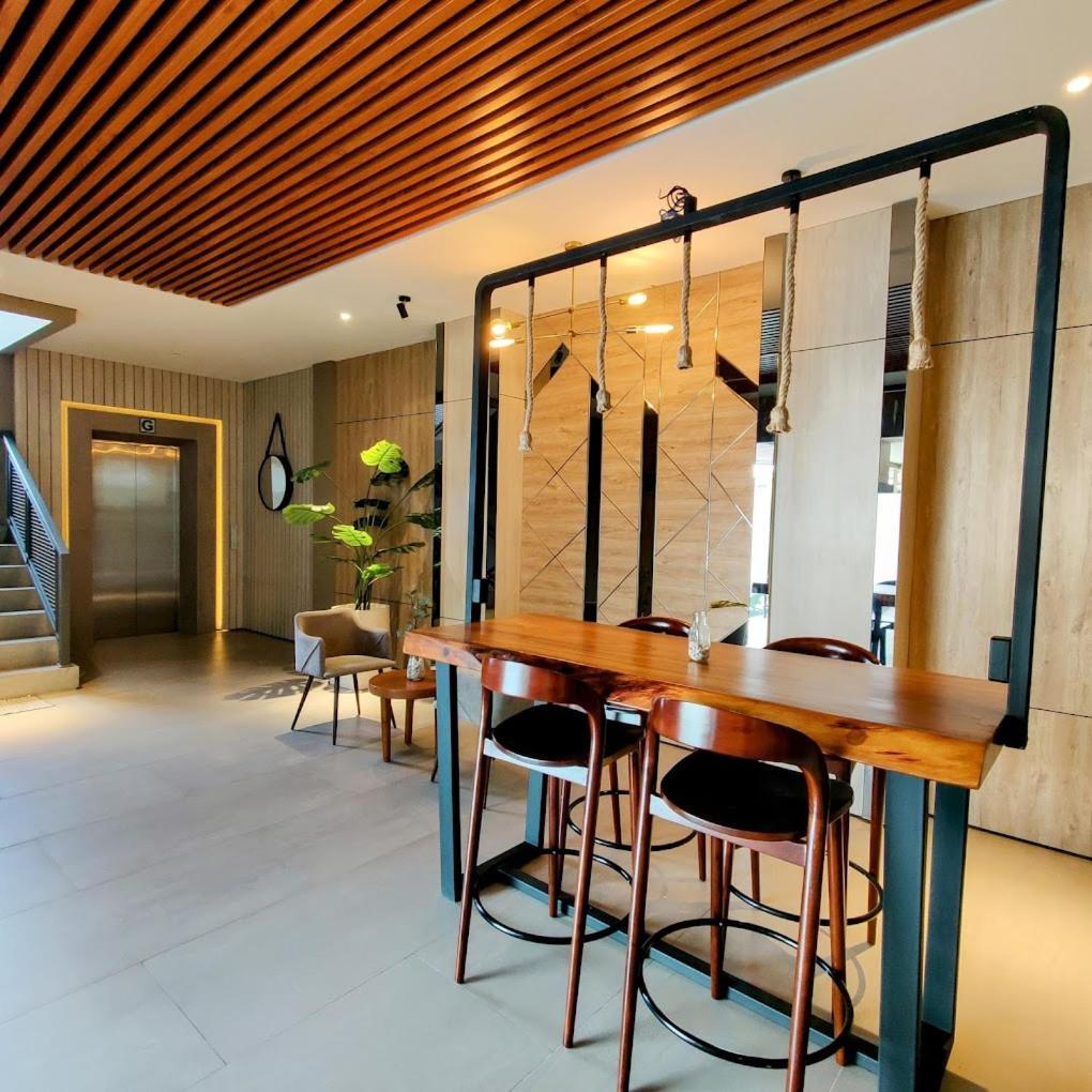 The Mango Suites By Flat06 Jacarta Exterior foto